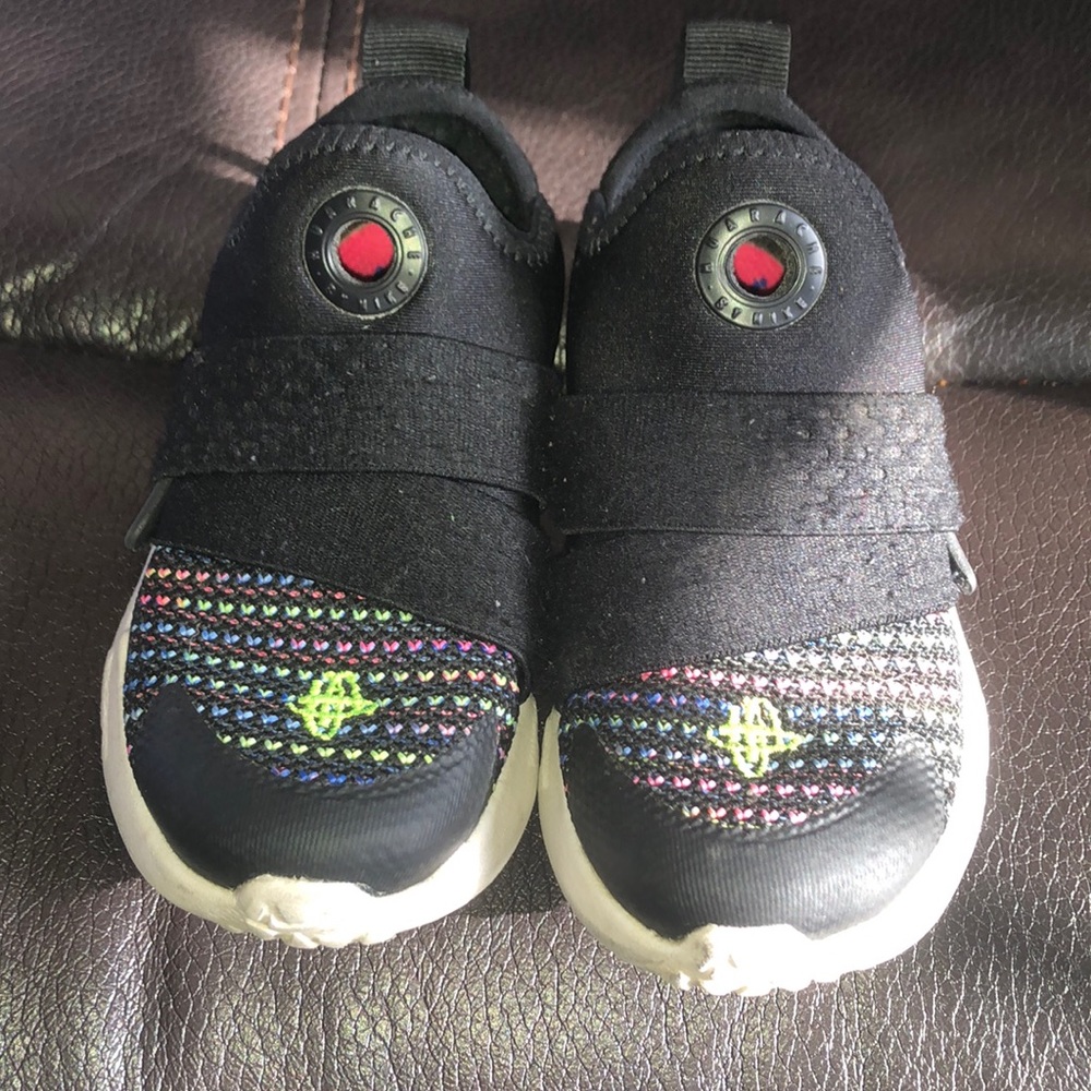 Nike Huarache extreme toddler girl shoes.